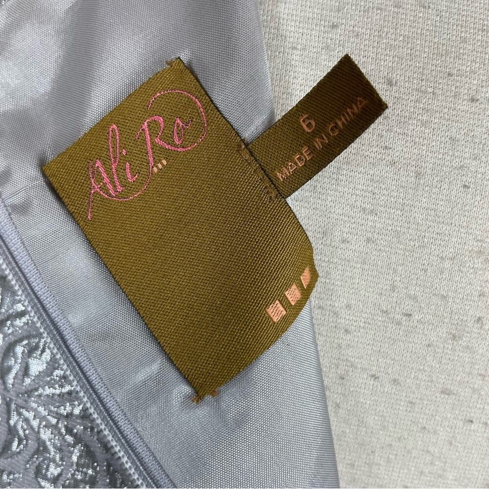Ali Ro Silver Silk Blend Jacquard Sequin Shift Dress 6 - Picture 7 of 8